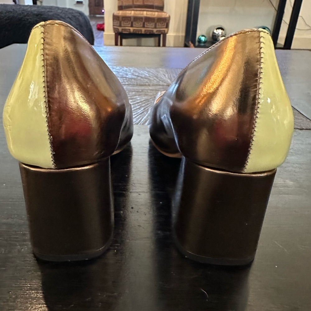 Fluevog Tasty Vogs Lucienne Discontinued Two-Tone Mod Pump - Picture 5 of 11